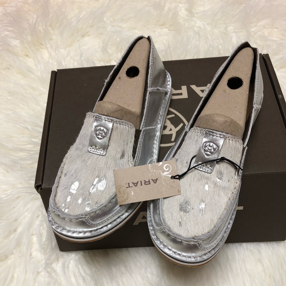 Ariat slip on silver stream cruiser